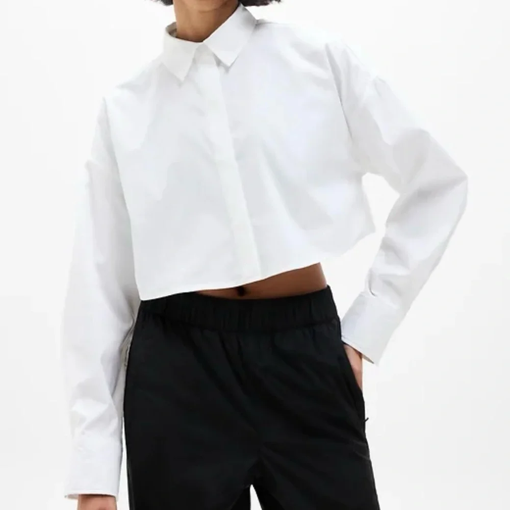 Athleta Midday Ultra Cropped Shirt | White | Size XL